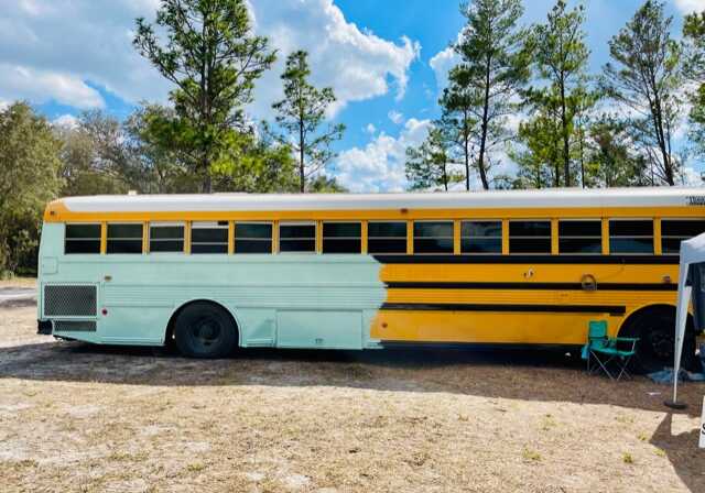 Beautiful and Affordable Professional Bus Painting job in South Florida